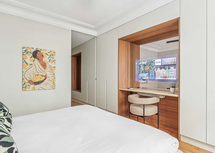 Magnificent Flat - 2br-6p - Champs Elysees *