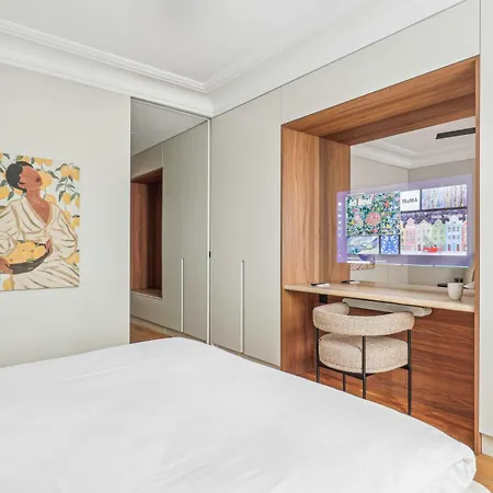 Magnificent Flat - 2br-6p - Champs Elysees *