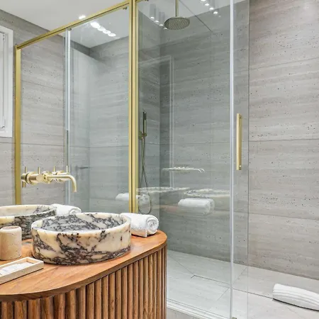 Magnificent Flat - 2br-6p - Champs Elysees *