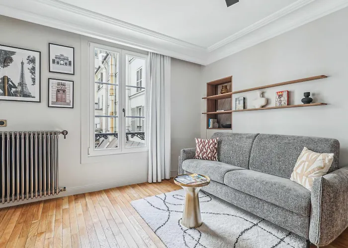 Appartamento Magnificent Flat - 2br-6p - Champs Elysées Parigi