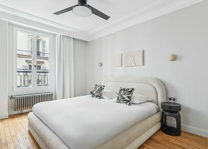 Magnificent Flat - 2br-6p - Champs Elysées Appartamento