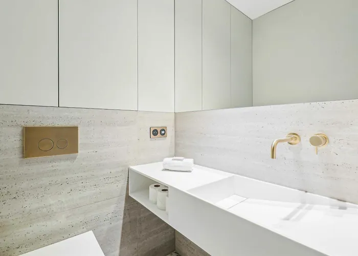 Апартаменты Magnificent Flat - 2br-6p - Champs Elysees *